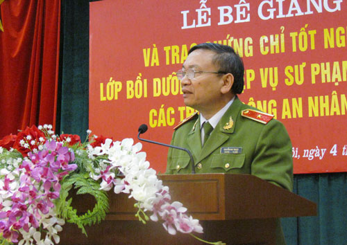 Ev888 dang nhap lớp Bồi dưỡng nghiệp vụ sư phạm Ev88 dang cap thuong luu năm 2014